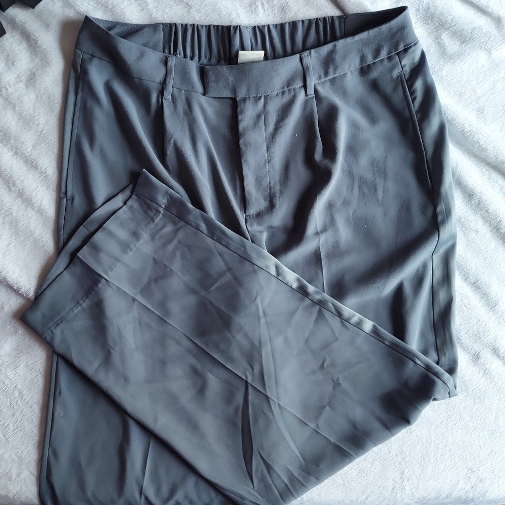 A New Day Women's Straight Leg Pants - Gray